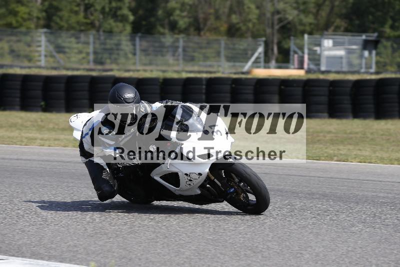 /Archiv-2025/49 26.08.2025 Cornu Master School ADR/blau-bleu/31